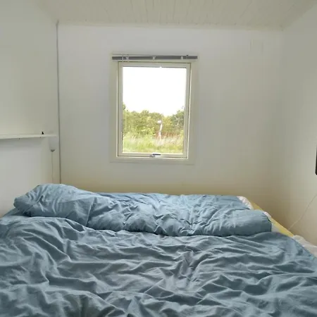 Two-bedroom Holiday In Vaggerlose 펜션 Bøtø By